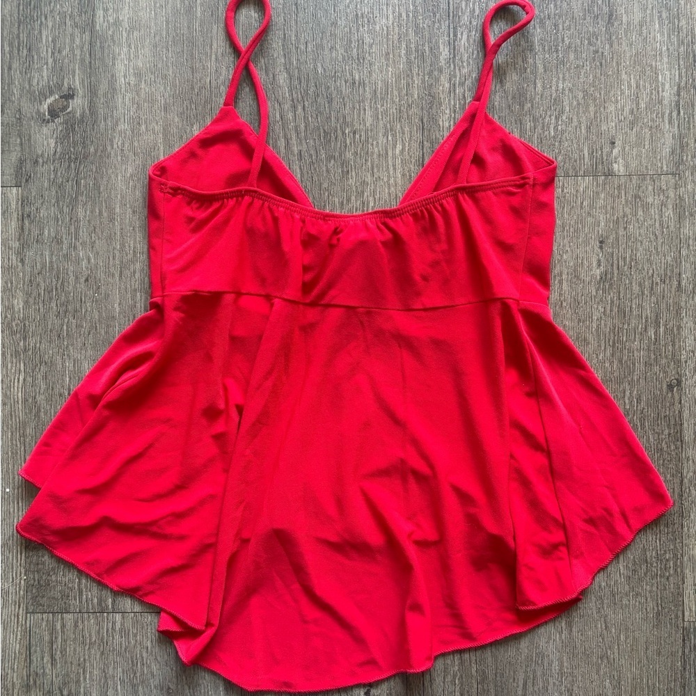Hisense Red Sleeveless Bustier Camisole - Picture 4 of 5